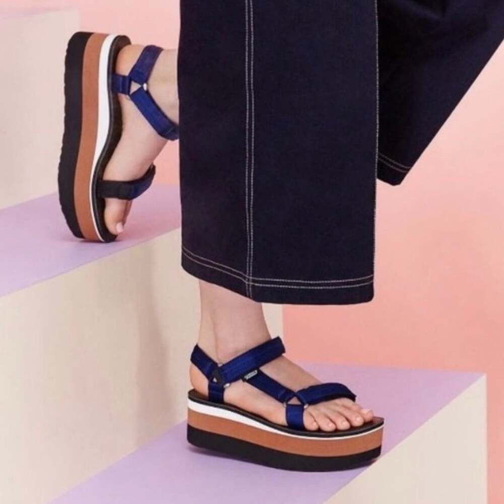 Teva x Opening Ceremony Satin Flatform Sandals in blue tan black white WOMENS 9